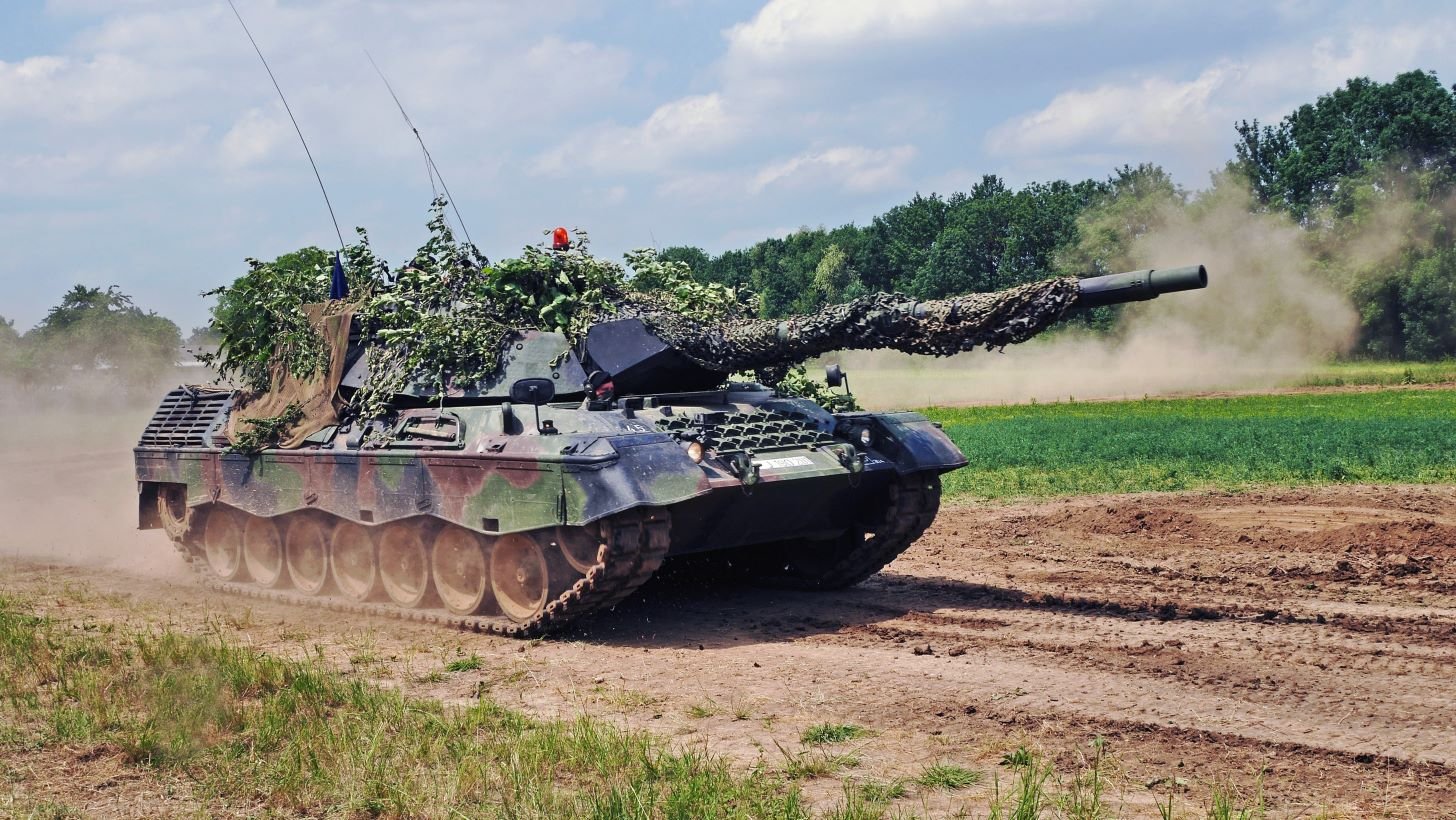 More information about "Rapid Deployment: Leopard Tanks Bolster Ukraine's Defense"